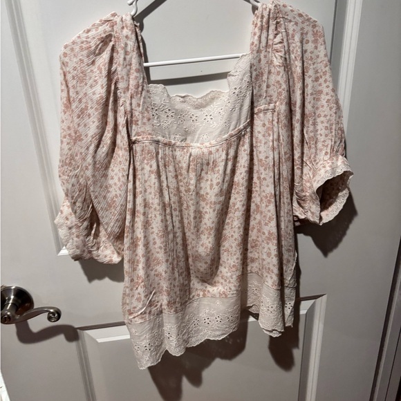 Olivaceous‎ Pink Floral Lace Blouse Eyelet Trim Hobo Retro Size Large - Picture 2 of 7